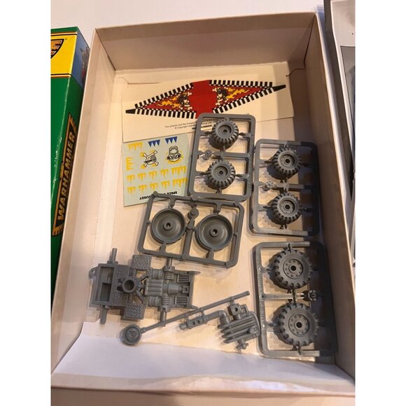 Warhammer 40K Space Ork War Buggy Model Kit 1996 Citadel Miniatures Complete - Picture 3 of 12